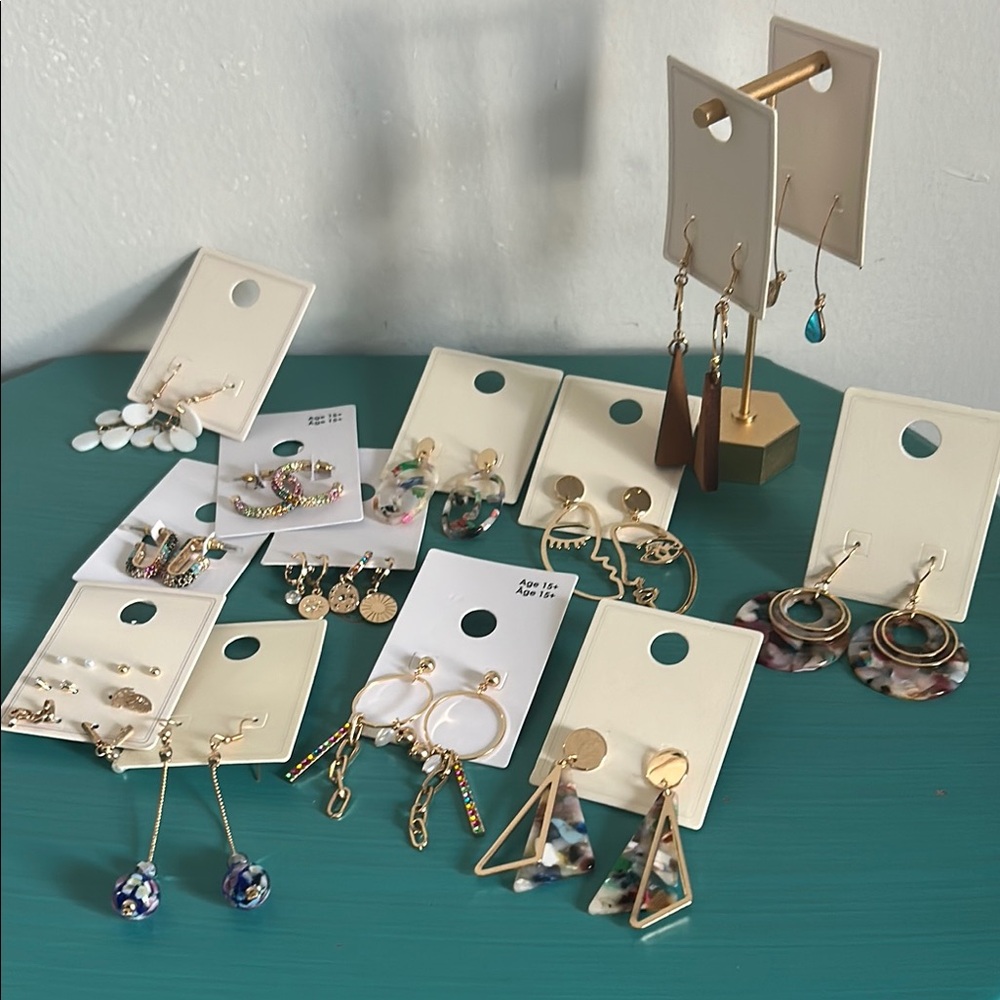 NEW 19 Pairs Colorful Lot of Gold and Rhinestone Earrings Sets - Drop Hoop Studs